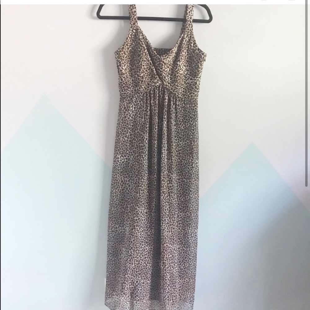 Vintage retro animal print vibe dress